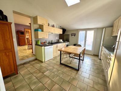 For sale Istres 5 rooms 110 m2 Bouches du Rhone (13800) photo 2
