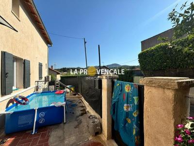 For sale Greasque 4 rooms 72 m2 Bouches du Rhone (13850) photo 1