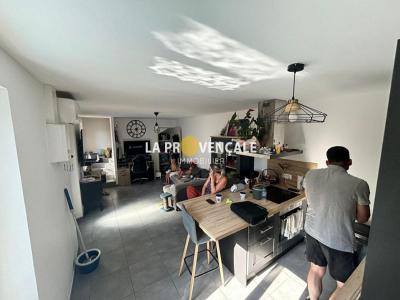 For sale Greasque 4 rooms 72 m2 Bouches du Rhone (13850) photo 3