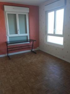 For rent Semur-en-auxois 3 rooms 52 m2 Cote d'or (21140) photo 4