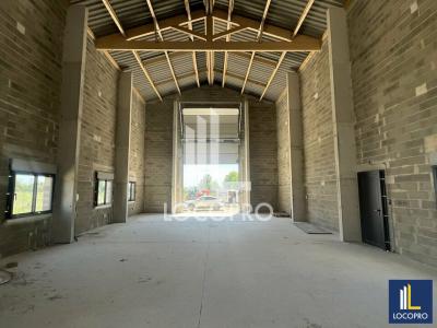 For rent Rognac 380 m2 Bouches du Rhone (13340) photo 4