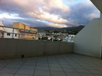 Annonce Location 2 pices Appartement Saint-denis 974