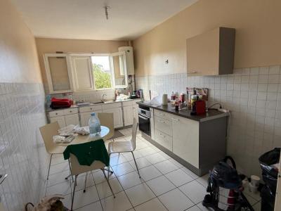 Louer Appartement Saint-denis 935 euros