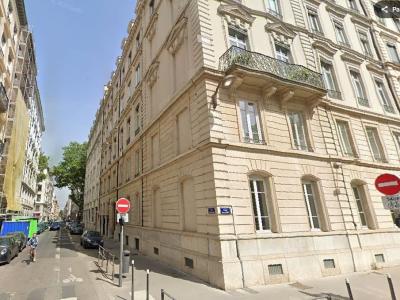 For rent Lyon-6eme-arrondissement 7 rooms 244 m2 Rhone (69006) photo 1
