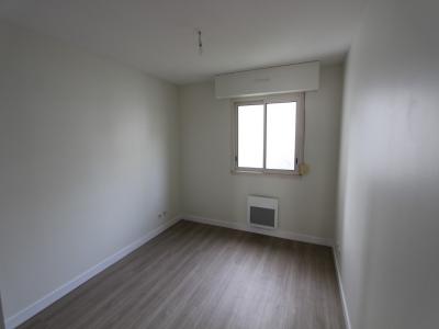 For rent Nantes 3 rooms 67 m2 Loire atlantique (44100) photo 2