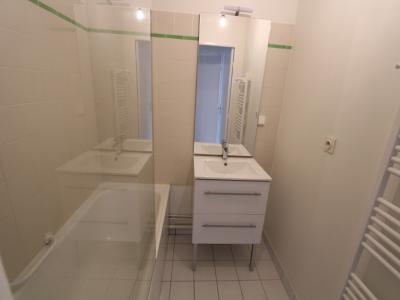 For rent Nantes 3 rooms 67 m2 Loire atlantique (44100) photo 4