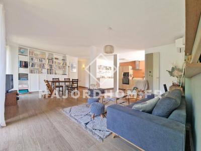 For sale Marseille-8eme-arrondissement 4 rooms 89 m2 Bouches du Rhone (13008) photo 2