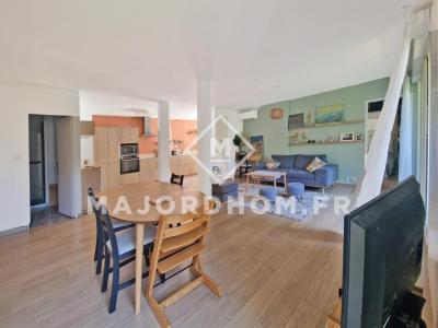 For sale Marseille-8eme-arrondissement 4 rooms 89 m2 Bouches du Rhone (13008) photo 4