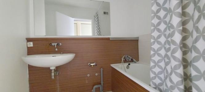 For sale Clermont-ferrand 1 room 34 m2 Puy de dome (63000) photo 2