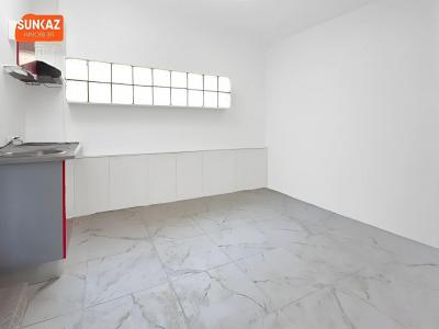 For rent Saint-pierre 1 room 31 m2 Reunion (97410) photo 0