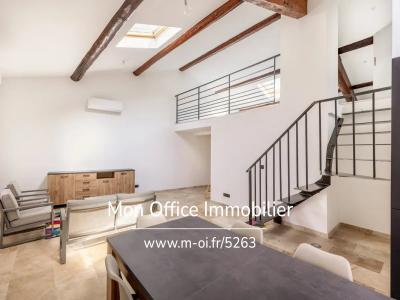 Acheter Appartement 100 m2 Aubagne