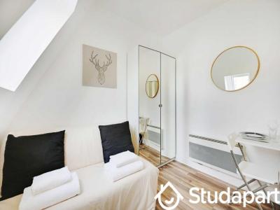 Louer Appartement 14 m2 Paris-11eme-arrondissement