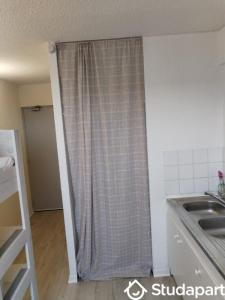 For rent Lille 1 room 14 m2 Nord (59800) photo 2
