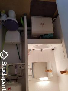 For rent Nantes 1 room 16 m2 Loire atlantique (44100) photo 2