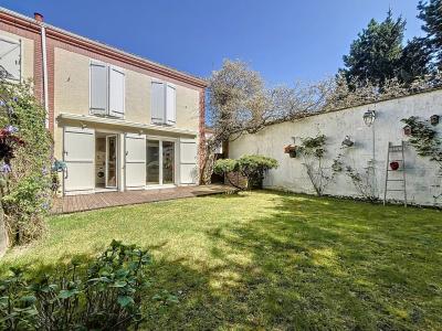 For sale Voisins-le-bretonneux GRANDE ALE 4 rooms 73 m2 Yvelines (78960) photo 0