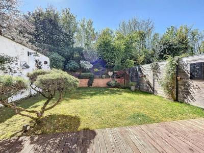 For sale Voisins-le-bretonneux GRANDE ALE 4 rooms 73 m2 Yvelines (78960) photo 1