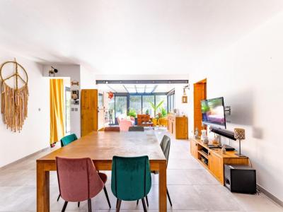 For sale 4 rooms 120 m2 Herault (34400) photo 2