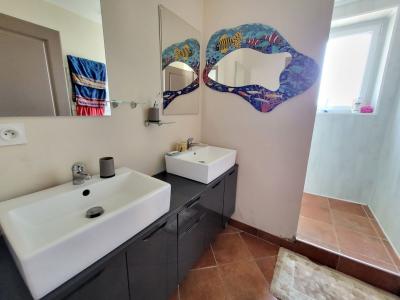 For sale BON SECTEUR 6 rooms 102 m2 Ain (01320) photo 4