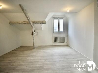 Louer Appartement 100 m2 Bourges