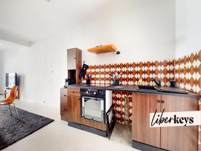 For sale Marseille-8eme-arrondissement 2 rooms 48 m2 Bouches du Rhone (13008) photo 4
