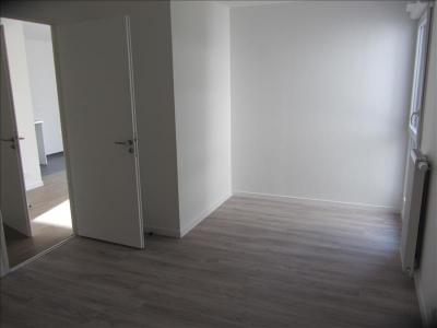 Louer Appartement 54 m2 Romainville