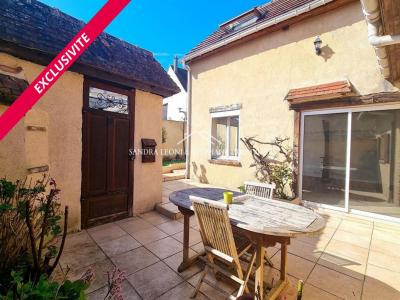 For sale Chartres 4 rooms 93 m2 Eure et loir (28000) photo 0