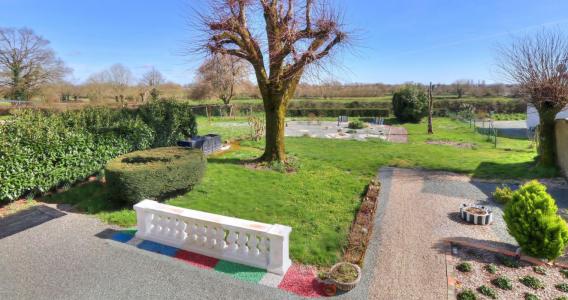 For sale Germond-rouvre 5 rooms 139 m2 Deux sevres (79220) photo 3