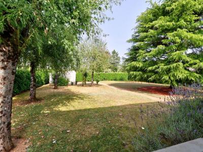 For sale Saint-maxire 6 rooms 125 m2 Deux sevres (79410) photo 4