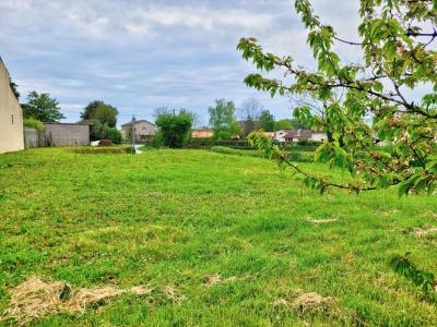 For sale Germond-rouvre 835 m2 Deux sevres (79220) photo 0