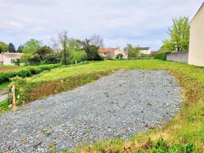 For sale Germond-rouvre 835 m2 Deux sevres (79220) photo 3