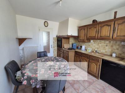 For sale Saint-paul-en-pareds 7 rooms 109 m2 Vendee (85500) photo 1