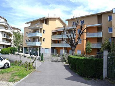 Annonce Location 3 pices Appartement Lozanne 69