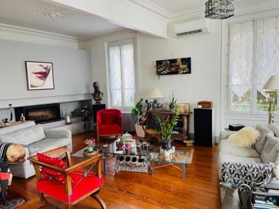 For sale Houdan 4 rooms 180 m2 Yvelines (78550) photo 1