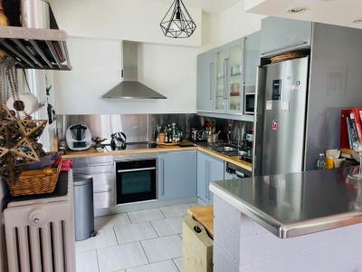 For sale Houdan 4 rooms 180 m2 Yvelines (78550) photo 2