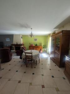 For sale Breille-les-pins 5 rooms 122 m2 Maine et loire (49390) photo 3