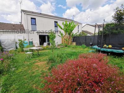 For sale Montreuil-juigne 5 rooms 87 m2 Maine et loire (49460) photo 1