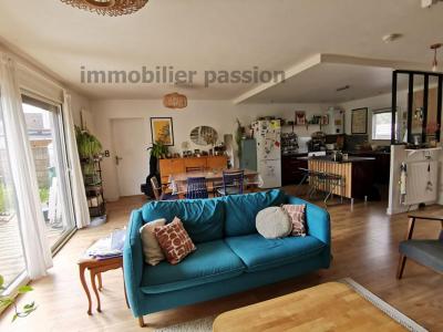 For sale Montreuil-juigne 5 rooms 87 m2 Maine et loire (49460) photo 3