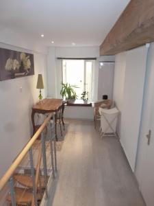For rent Lyon-4eme-arrondissement 2 rooms 48 m2 Rhone (69004) photo 4