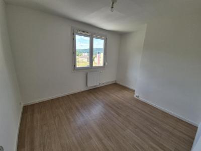 Louer Appartement Bogny-sur-meuse Ardennes