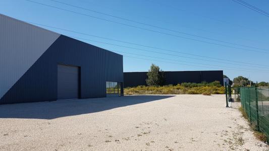 Louer Commerce Domazan 43392 euros