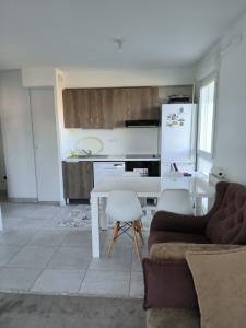 For rent Vernaison 2 rooms 37 m2 Rhone (69390) photo 4