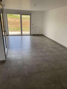 Louer Maison 76 m2 Esclavolles-lurey
