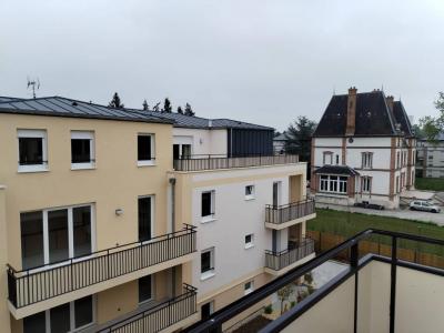 Louer Appartement Dammarie-les-lys 691 euros