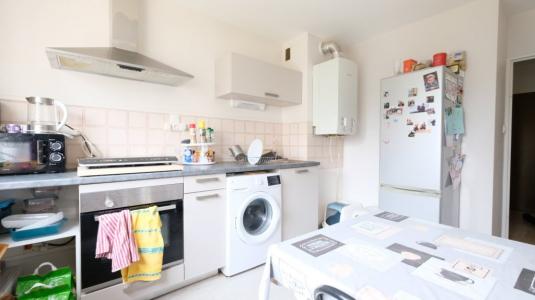 For sale Saint-etienne 2 rooms 48 m2 Loire (42000) photo 3