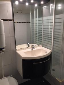 Louer Appartement Paris-16eme-arrondissement 1215 euros