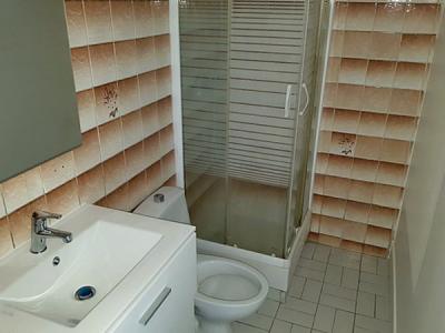 For rent Clermont-ferrand 1 room 23 m2 Puy de dome (63000) photo 3