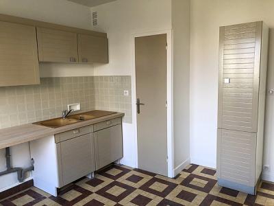 For rent Clermont-ferrand 5 rooms 130 m2 Puy de dome (63000) photo 2