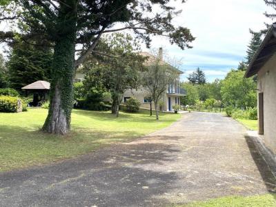 Acheter Maison 180 m2 Javerlhac-et-la-chapelle-saint-r