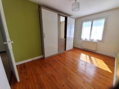 For rent Saint-medard-en-jalles 3 rooms 60 m2 Gironde (33160) photo 3