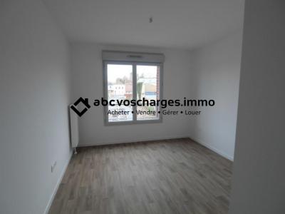 Louer Appartement 61 m2 Saint-saulve